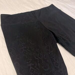 Cute Patterned Capri Leggings